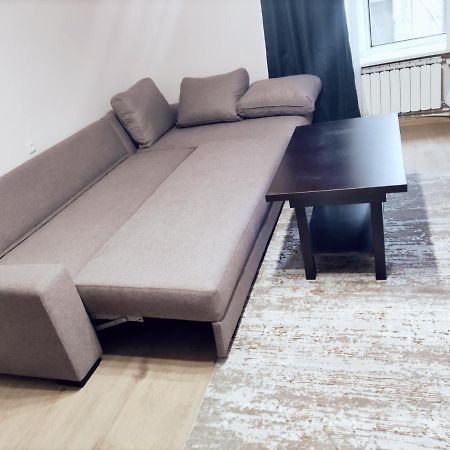 Renovated 1 Bedroom With King Size Bed In Kentron Erévan Extérieur photo