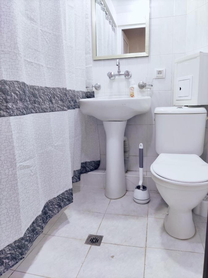 Renovated 1 Bedroom With King Size Bed In Kentron Erévan Extérieur photo